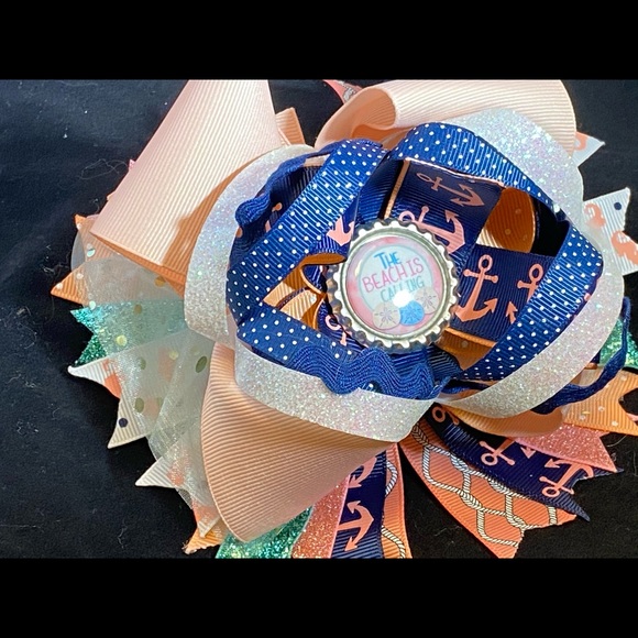 Stacked Hair Bow - Picture 3 of 5